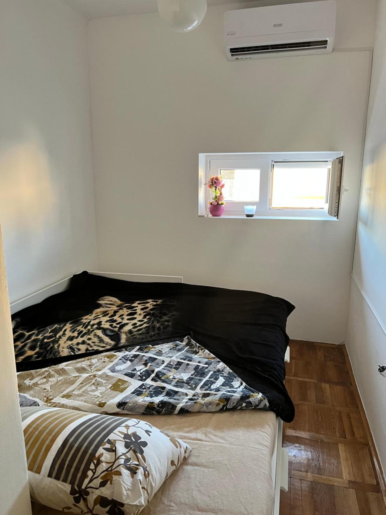 City Center Square Deluxe Nest Podgoriçe Dış mekan fotoğraf